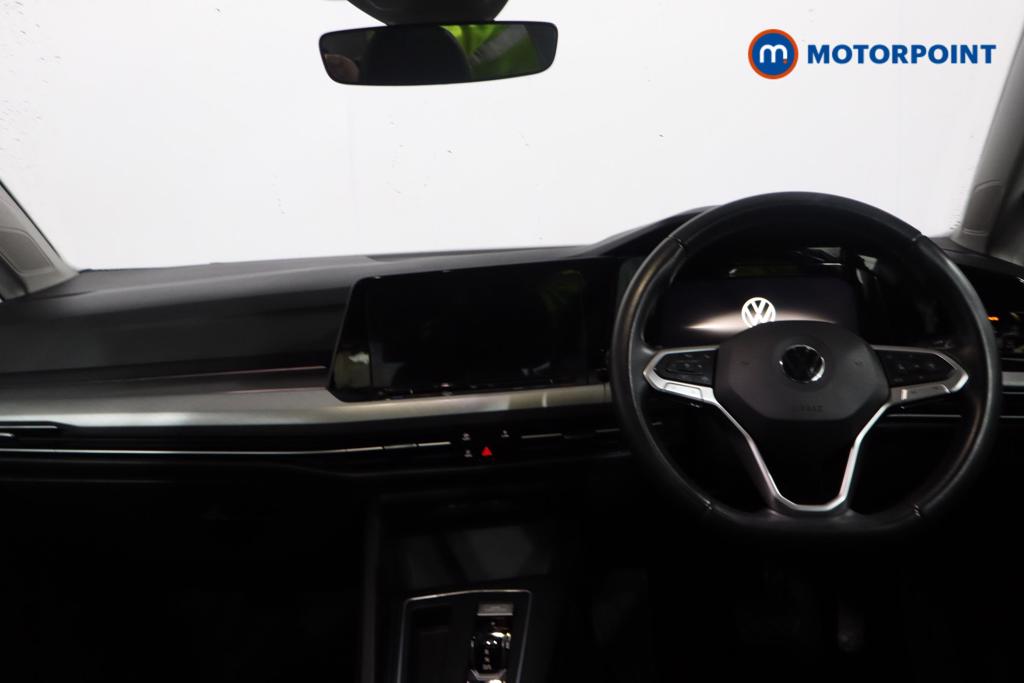 Volkswagen Golf Life Automatic Diesel Hatchback - Stock Number (1611179) - 1st supplementary image