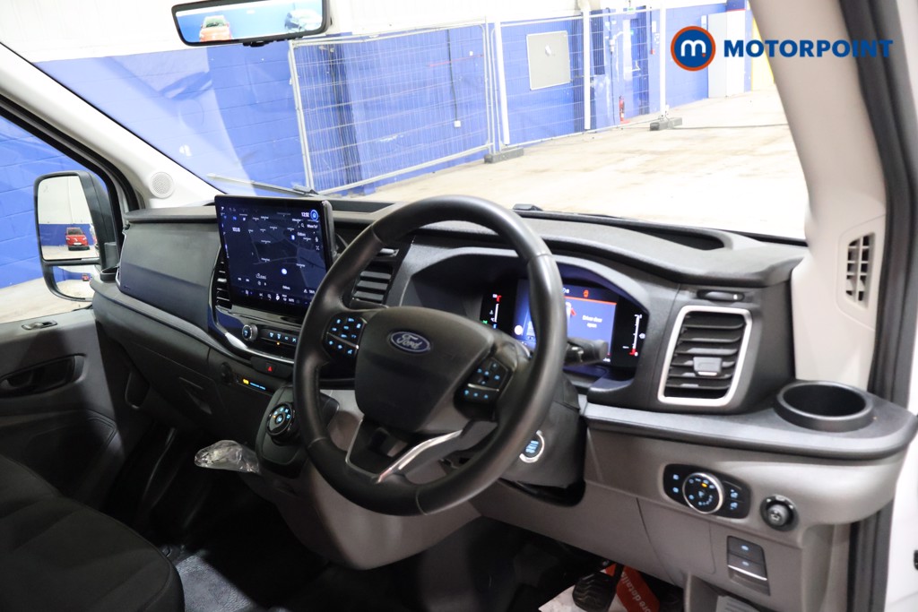 Ford Transit Limited Automatic Diesel Medium Roof Van - Stock Number (1611394) - 14th supplementary image