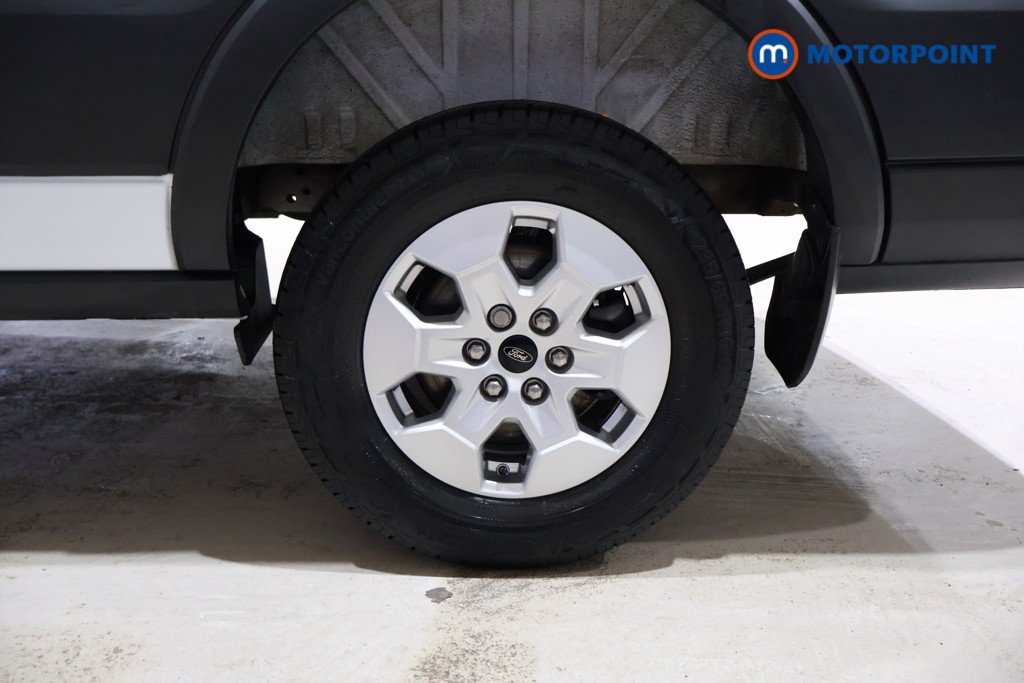 Ford Transit Limited Automatic Diesel Medium Roof Van - Stock Number (1611394) - 23rd supplementary image