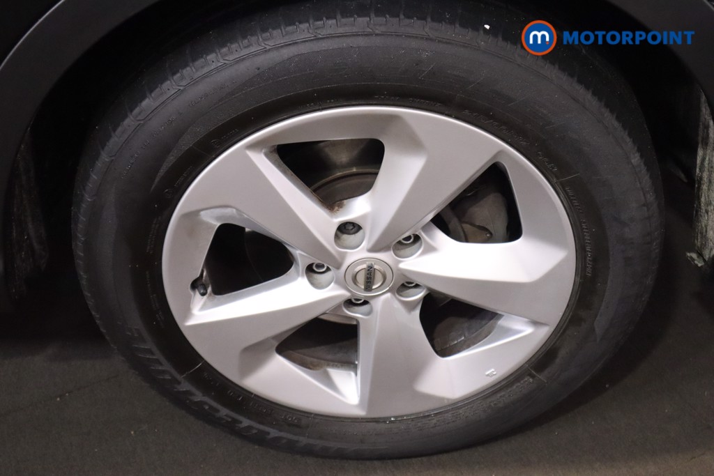 Nissan Qashqai Acenta Premium Automatic Petrol SUV - Stock Number (1611634) - 24th supplementary image