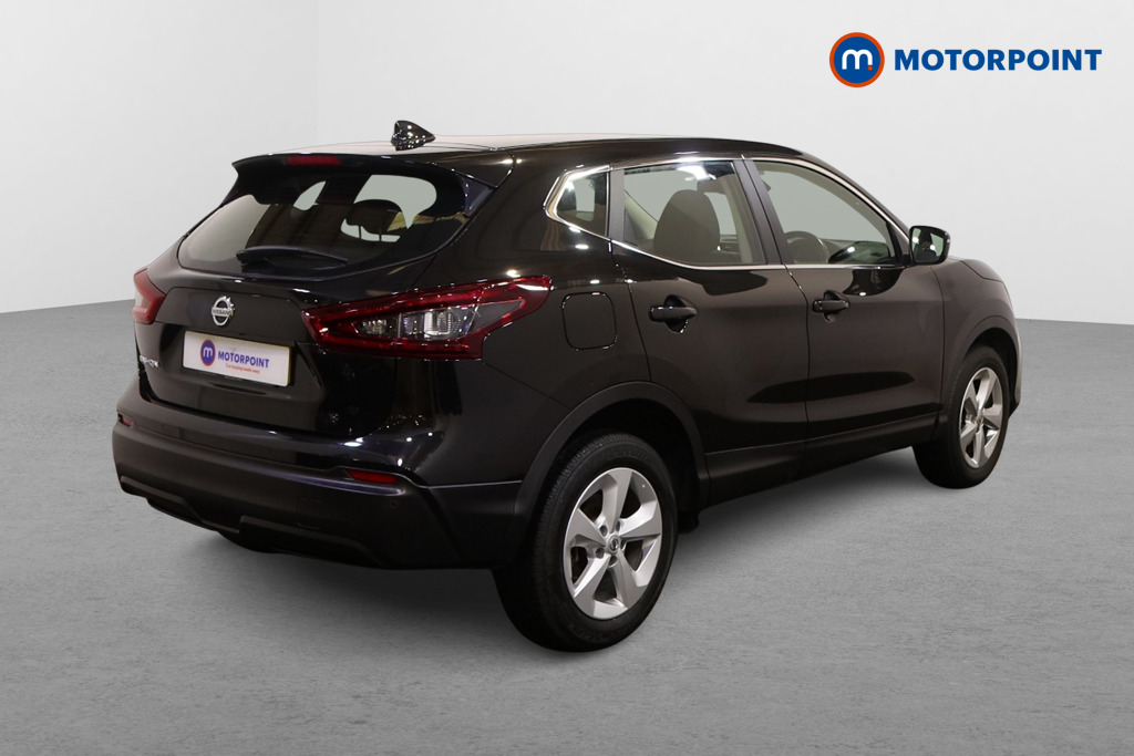 Nissan Qashqai Acenta Premium Automatic Petrol SUV - Stock Number (1611634) - Drivers side rear corner
