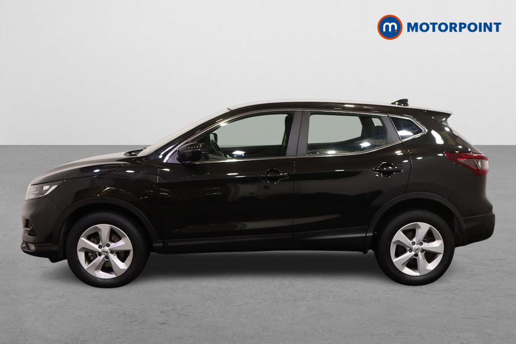 Nissan Qashqai Acenta Premium Automatic Petrol SUV - Stock Number (1611634) - Passenger side
