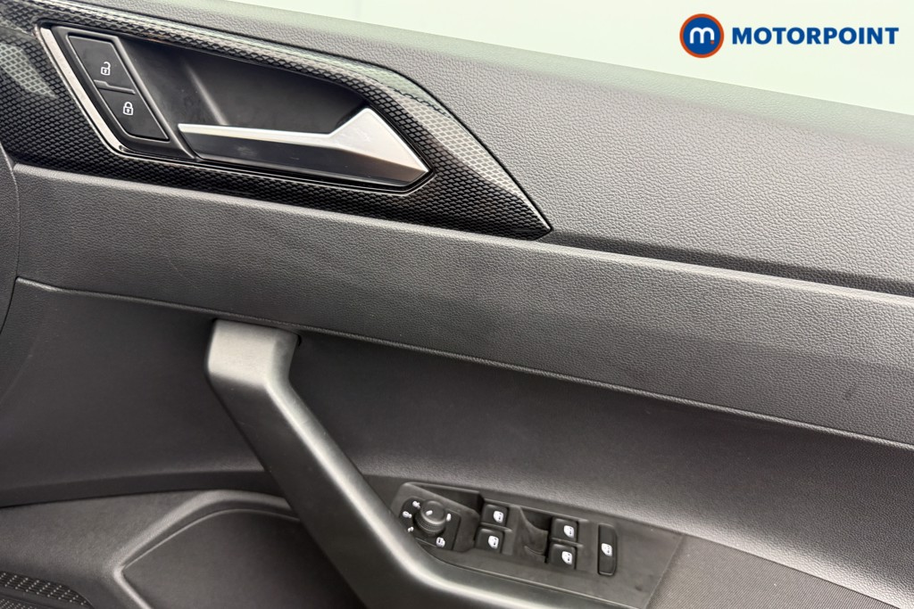 Volkswagen Polo Life Manual Petrol Hatchback - Stock Number (1611751) - 10th supplementary image