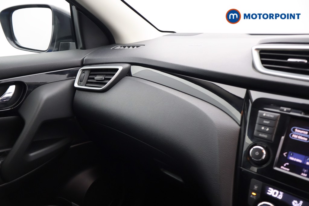Nissan Qashqai Acenta Premium Manual Petrol SUV - Stock Number (1611804) - 10th supplementary image