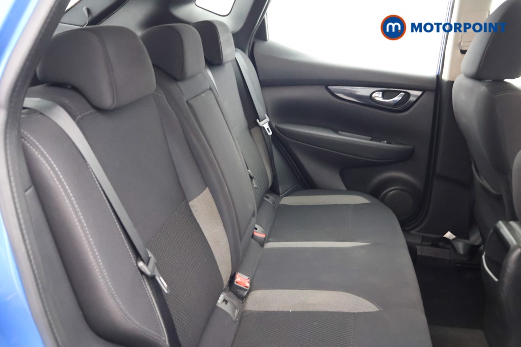 Nissan Qashqai Acenta Premium Manual Petrol SUV - Stock Number (1611804) - 15th supplementary image