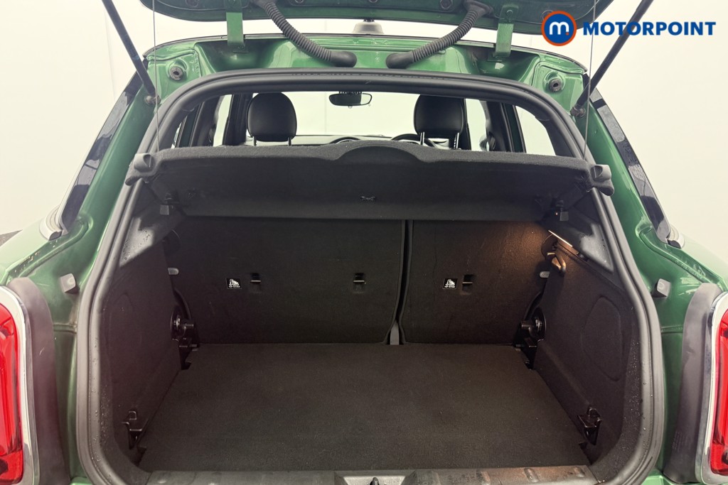 Mini Hatchback Cooper Exclusive Automatic Petrol Hatchback - Stock Number (1612054) - 12th supplementary image