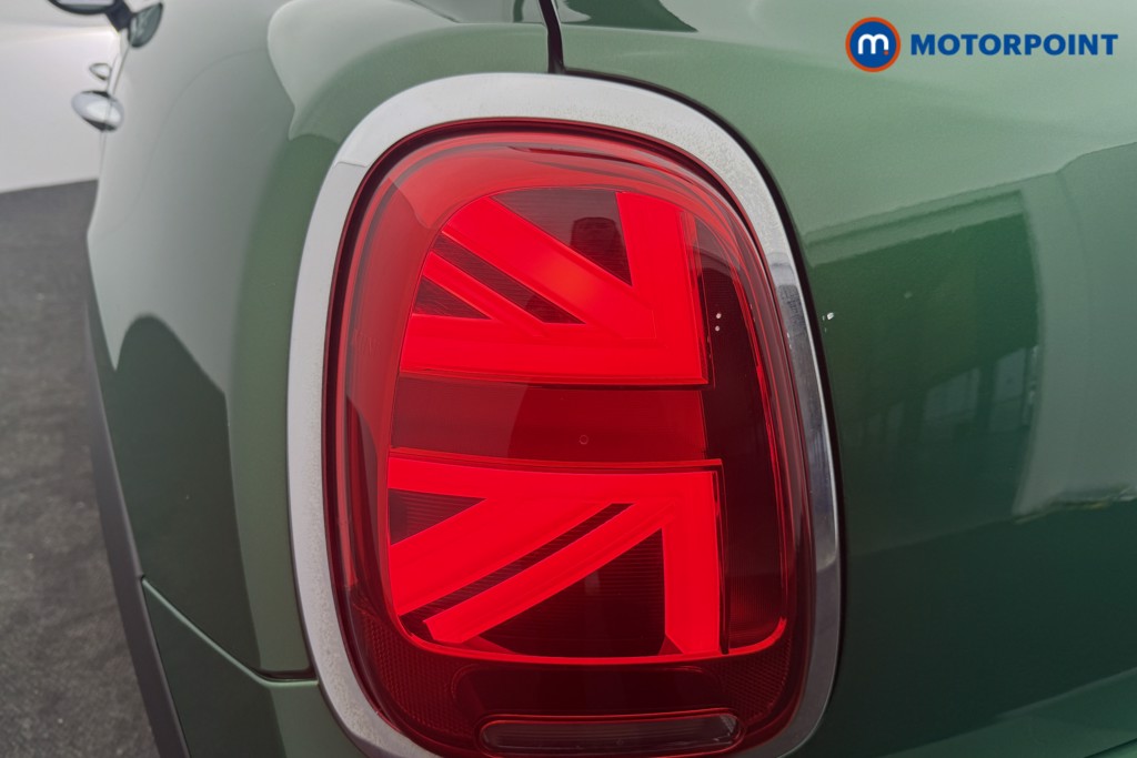 Mini Hatchback Cooper Exclusive Automatic Petrol Hatchback - Stock Number (1612054) - 15th supplementary image