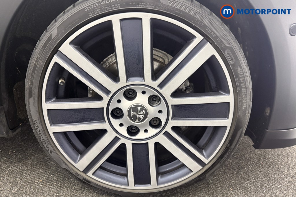 Mini Hatchback Cooper Exclusive Automatic Petrol Hatchback - Stock Number (1612054) - 20th supplementary image
