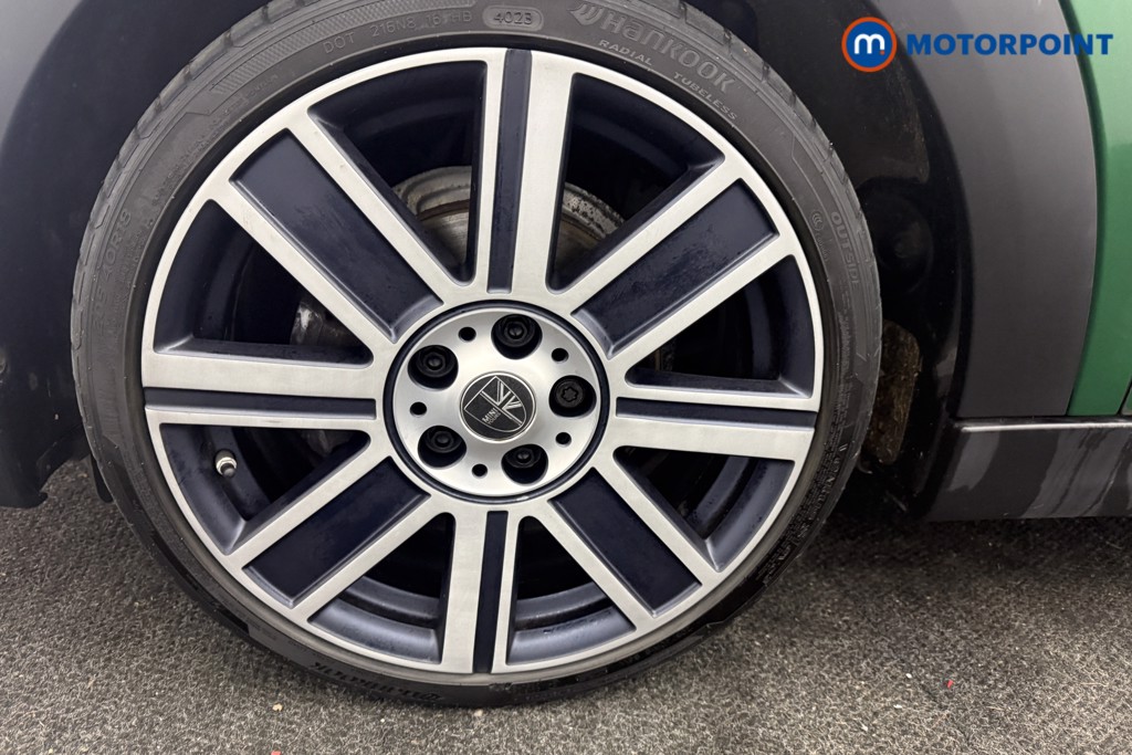Mini Hatchback Cooper Exclusive Automatic Petrol Hatchback - Stock Number (1612054) - 21st supplementary image