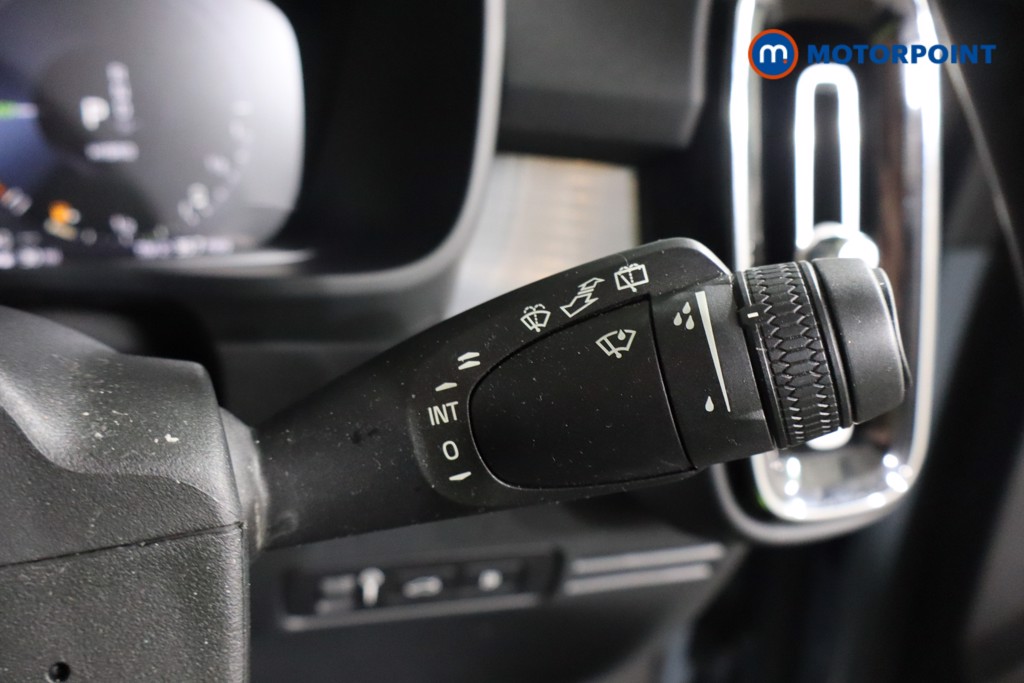 Volvo Xc40 Core Automatic Petrol Plug-In Hybrid SUV - Stock Number (1612145) - 16th supplementary image