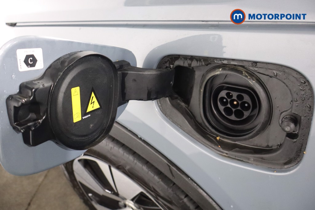 Volvo Xc40 Core Automatic Petrol Plug-In Hybrid SUV - Stock Number (1612145) - 35th supplementary image