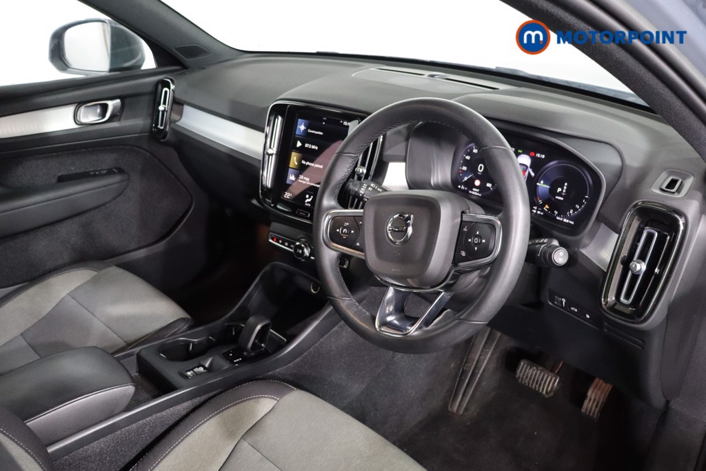 Volvo Xc40 Core Automatic Petrol Plug-In Hybrid SUV - Stock Number (1612145) - 1st supplementary image