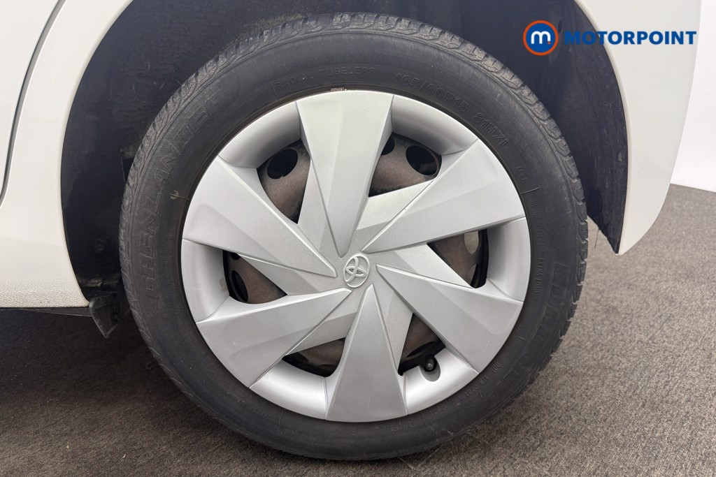 Toyota Aygo X-Play Manual Petrol Hatchback - Stock Number (1612542) - 3rd supplementary image