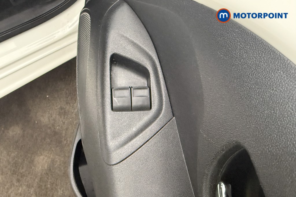 Toyota Aygo X-Play Manual Petrol Hatchback - Stock Number (1612542) - 22nd supplementary image