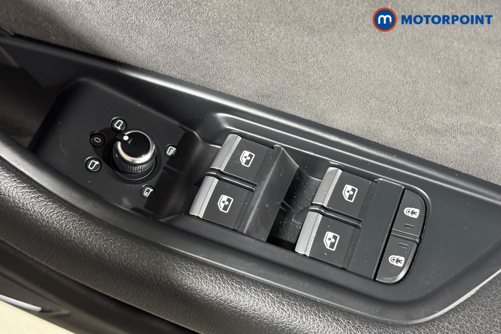 Audi A4 Black Edition Automatic Petrol Saloon - Stock Number (1612606) - 17th supplementary image