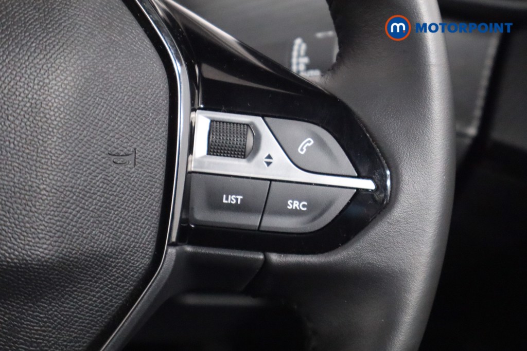 Peugeot 2008 Allure Manual Petrol SUV - Stock Number (1613100) - 8th supplementary image