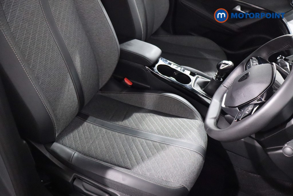 Peugeot 2008 Allure Manual Petrol SUV - Stock Number (1613100) - 24th supplementary image