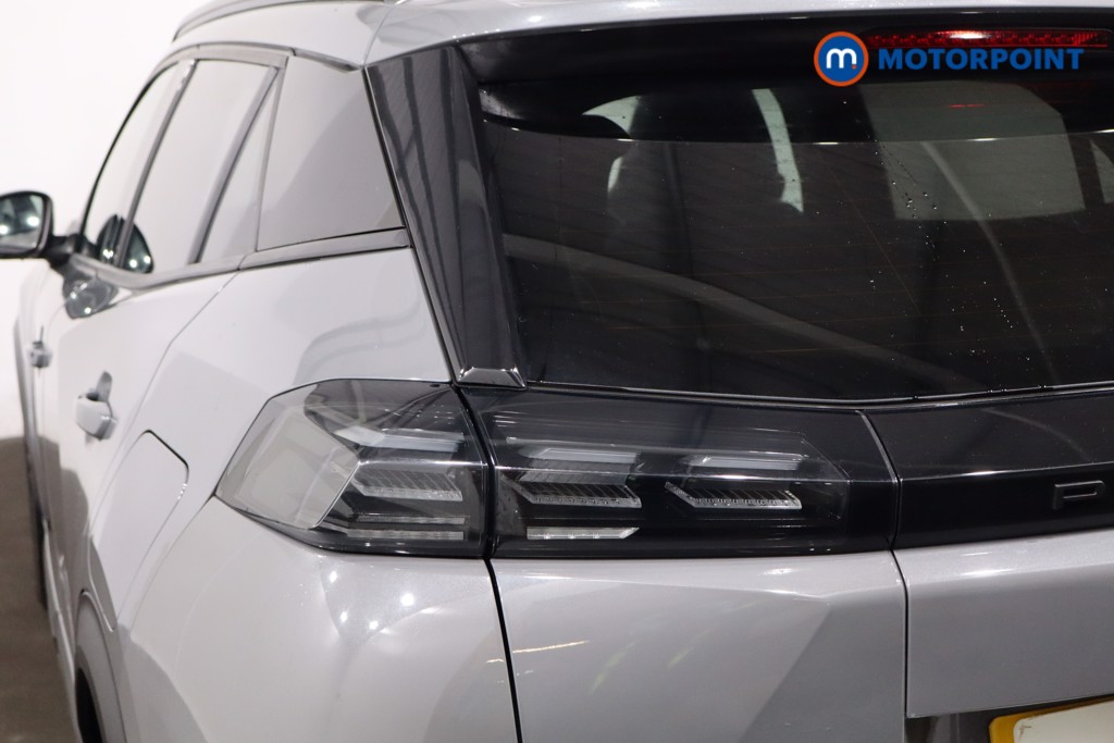Peugeot 2008 Allure Manual Petrol SUV - Stock Number (1613100) - 33rd supplementary image