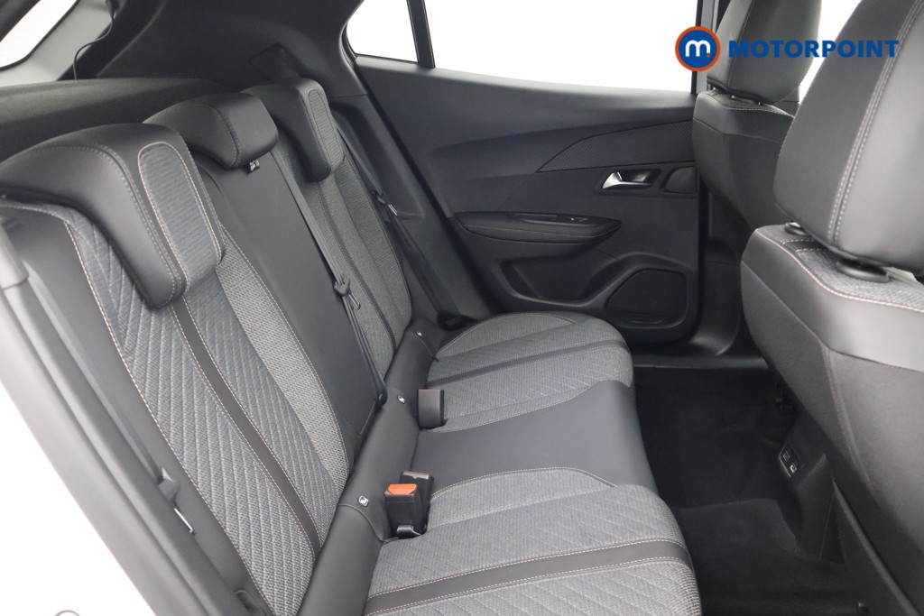 Peugeot 2008 Allure Automatic Petrol SUV - Stock Number (1613111) - 13th supplementary image