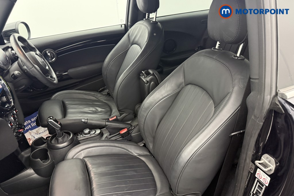 Mini Hatchback Cooper Exclusive Automatic Petrol Hatchback - Stock Number (1613423) - 10th supplementary image