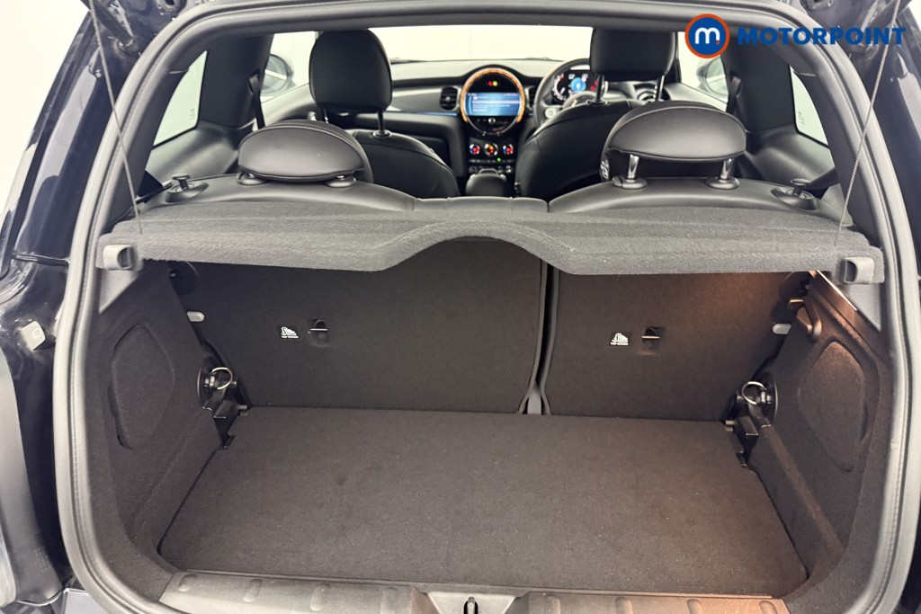 Mini Hatchback Cooper Exclusive Automatic Petrol Hatchback - Stock Number (1613423) - 12th supplementary image