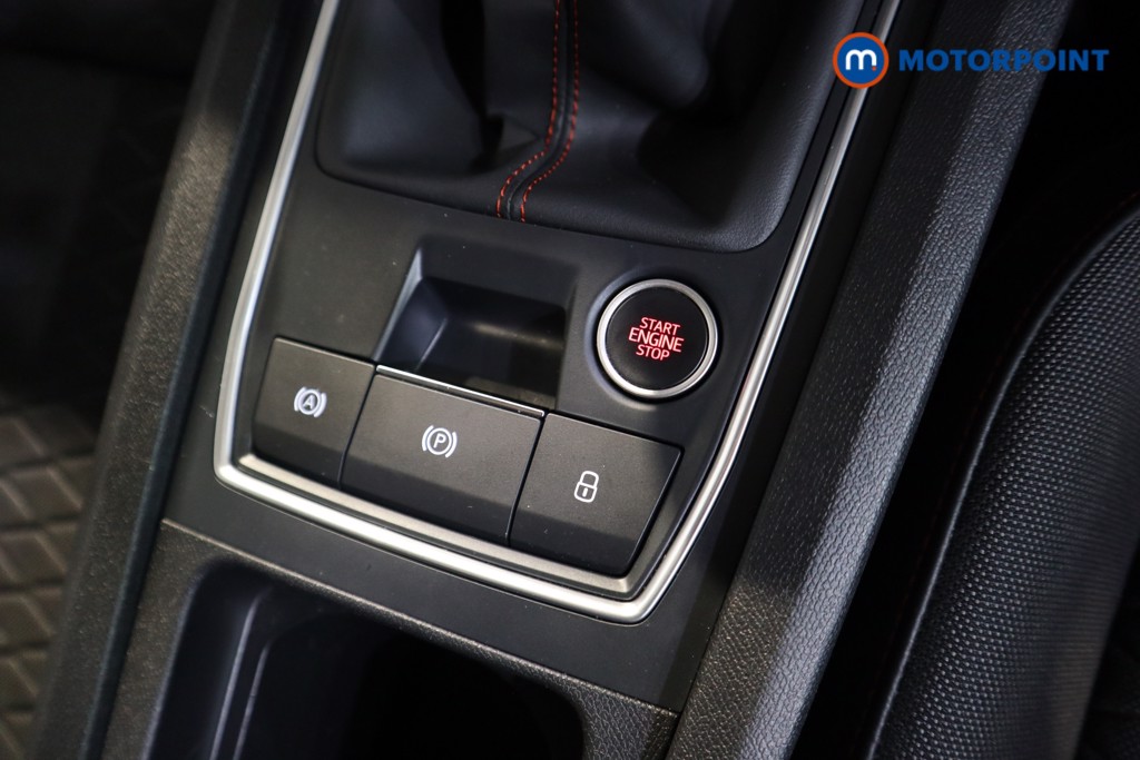 Seat Leon FR Manual Petrol Hatchback - Stock Number (1613548) - 8th supplementary image