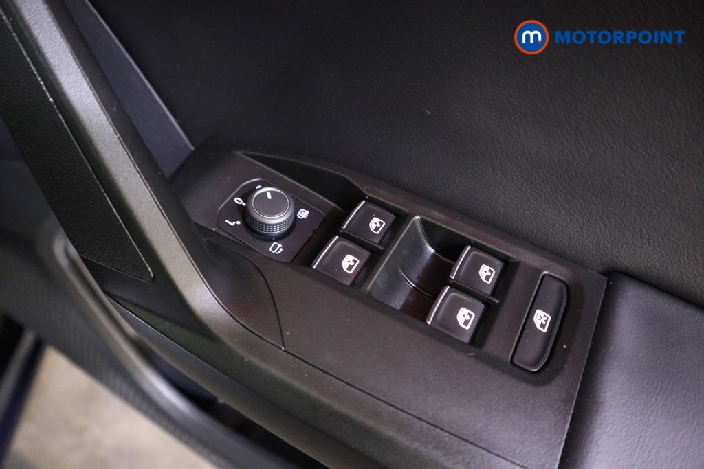 Seat Leon FR Manual Petrol Hatchback - Stock Number (1613548) - 11th supplementary image