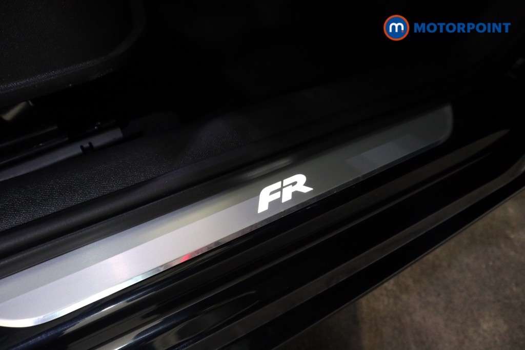 Seat Leon FR Manual Petrol Hatchback - Stock Number (1613548) - 12th supplementary image