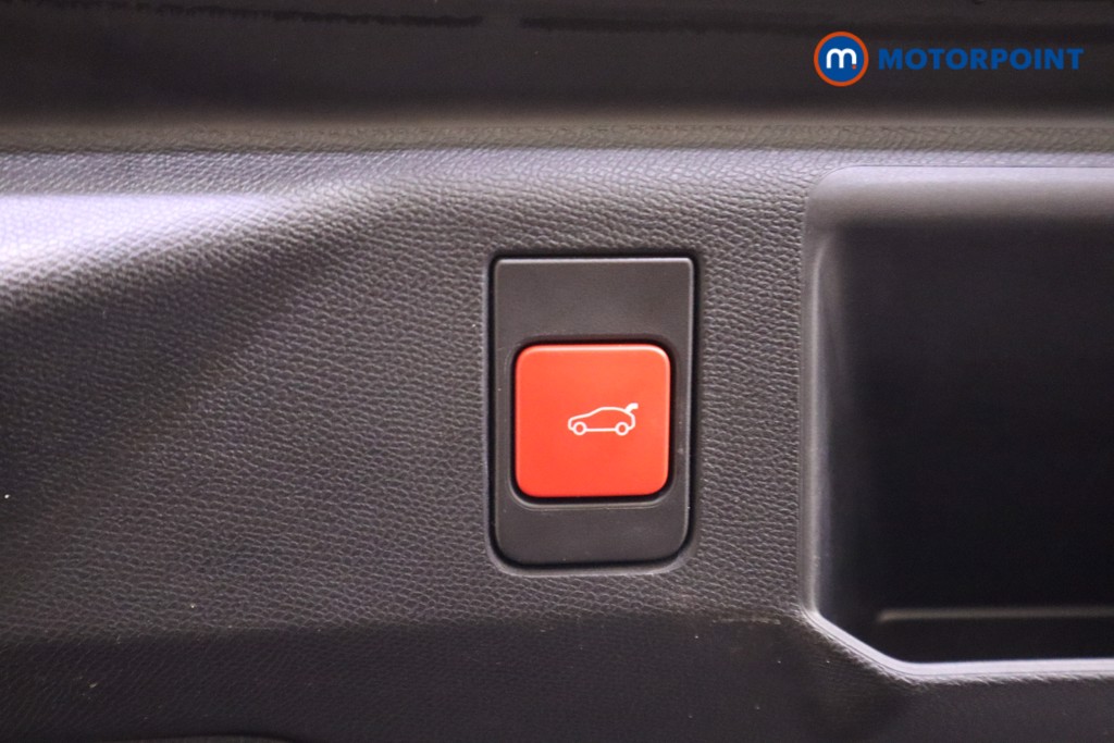 Peugeot 5008 GT Automatic Petrol SUV - Stock Number (1613654) - 21st supplementary image