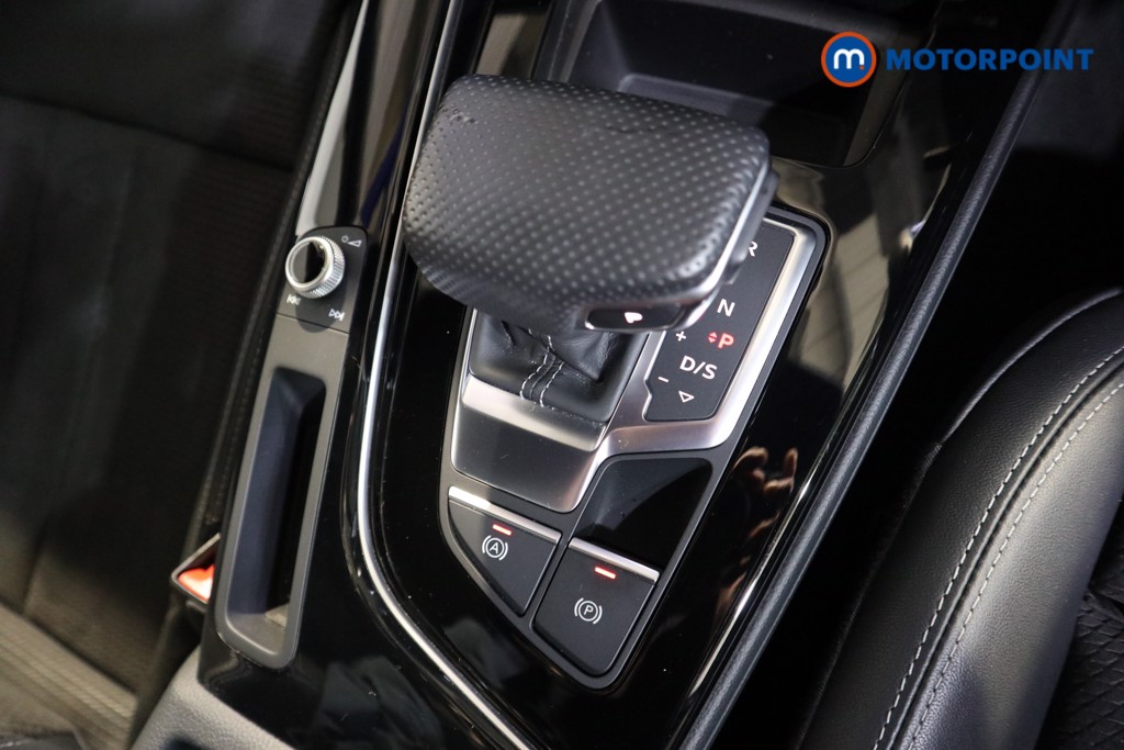 Audi A4 Black Edition Automatic Diesel Saloon - Stock Number (1613921) - 11th supplementary image