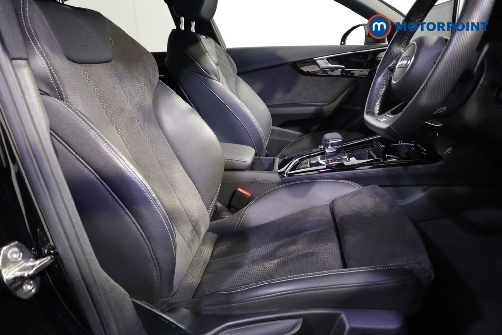 Audi A4 Black Edition Automatic Diesel Saloon - Stock Number (1613921) - 17th supplementary image