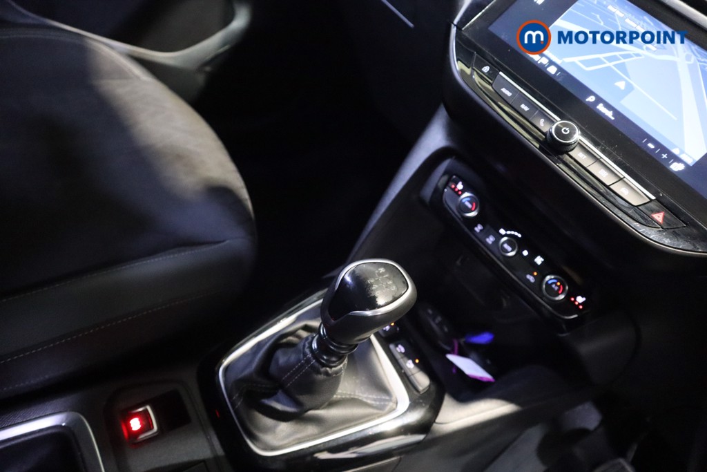 Vauxhall Corsa Elite Nav Premium Manual Petrol Hatchback - Stock Number (1614165) - 8th supplementary image