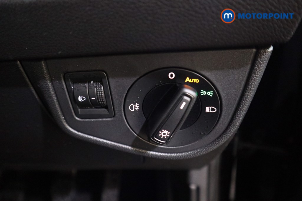 Volkswagen Polo Life Manual Petrol Hatchback - Stock Number (1614192) - 11th supplementary image