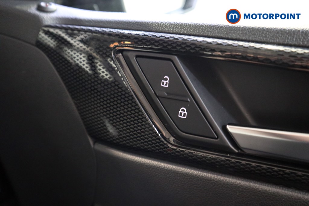 Volkswagen Polo Life Manual Petrol Hatchback - Stock Number (1614192) - 12th supplementary image