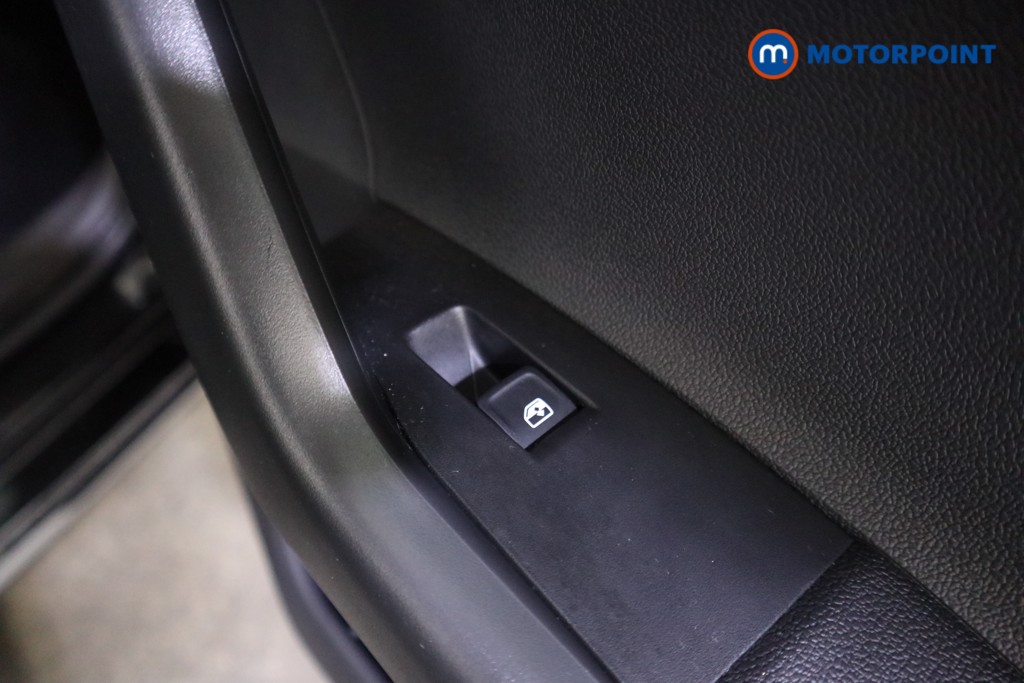 Volkswagen Polo Life Manual Petrol Hatchback - Stock Number (1614192) - 18th supplementary image