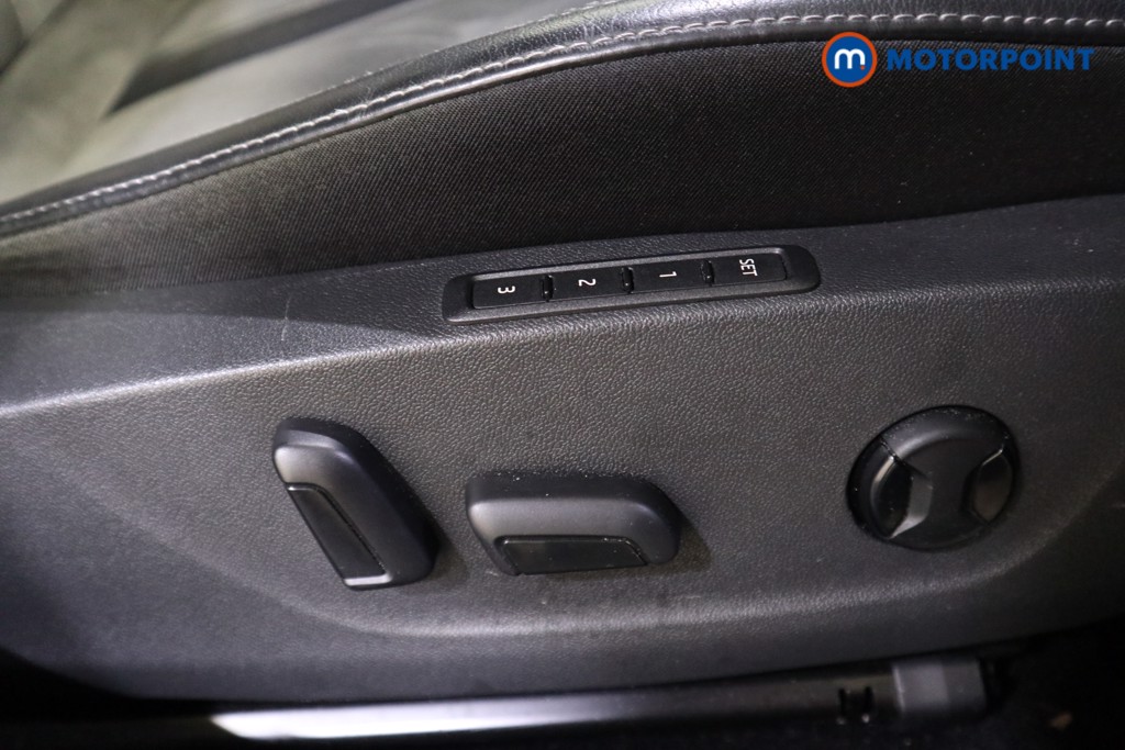 Skoda Octavia Se L First Edition Manual Petrol Hatchback - Stock Number (1614285) - 14th supplementary image