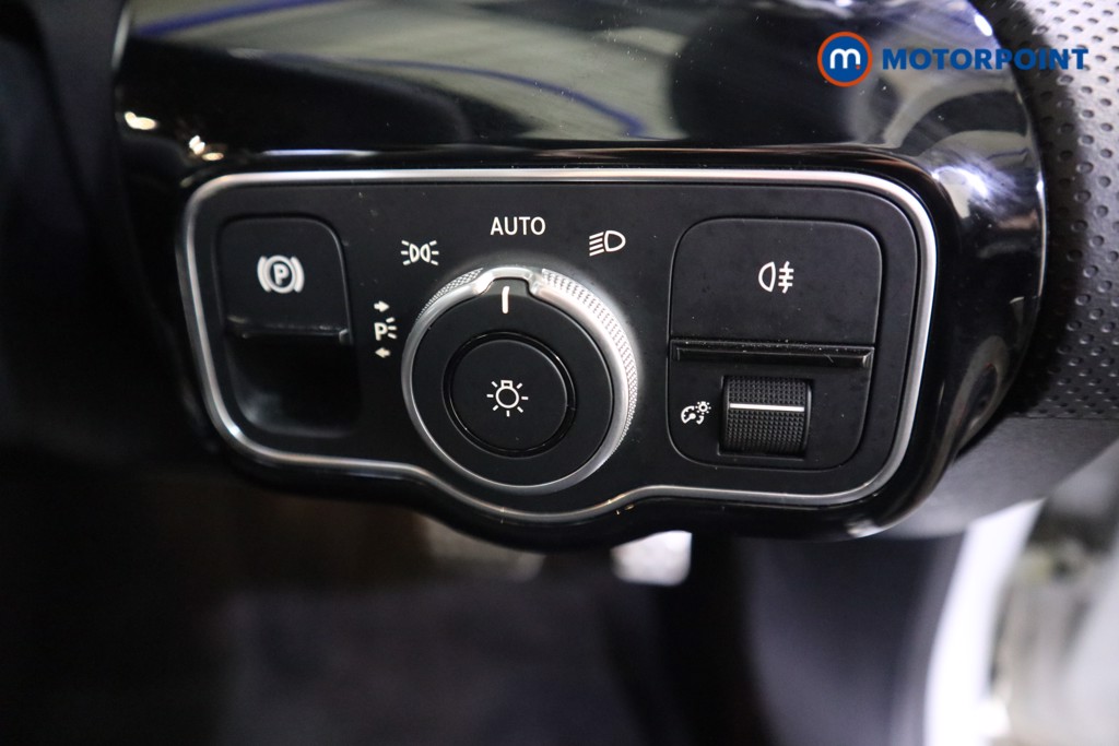 Mercedes-Benz A Class Amg Line Automatic Diesel Hatchback - Stock Number (1614388) - 11th supplementary image