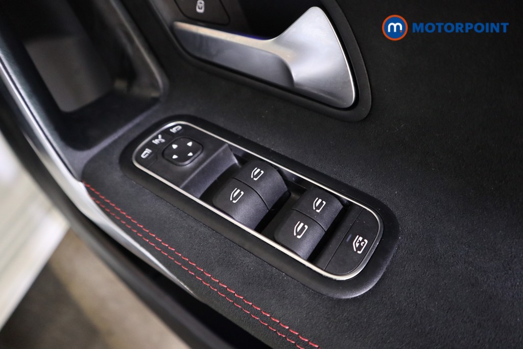 Mercedes-Benz A Class Amg Line Automatic Diesel Hatchback - Stock Number (1614388) - 14th supplementary image