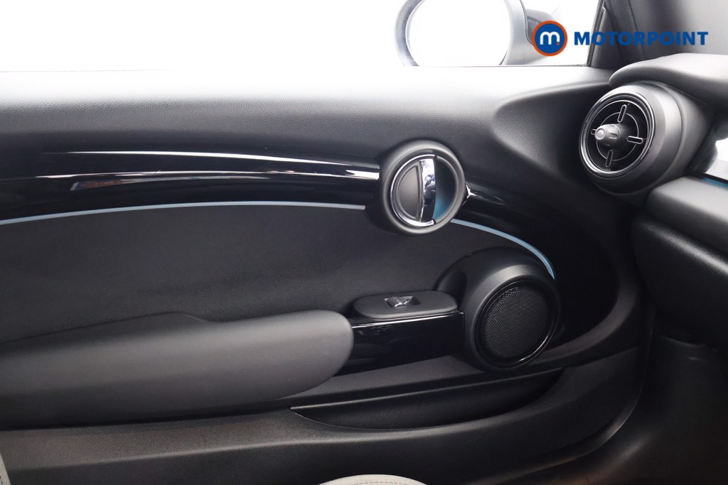 Mini Hatchback Cooper Sport Automatic Petrol Hatchback - Stock Number (1614432) - 11th supplementary image
