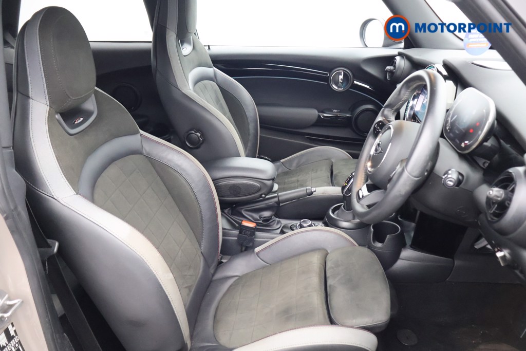 Mini Hatchback Cooper Sport Automatic Petrol Hatchback - Stock Number (1614432) - 14th supplementary image