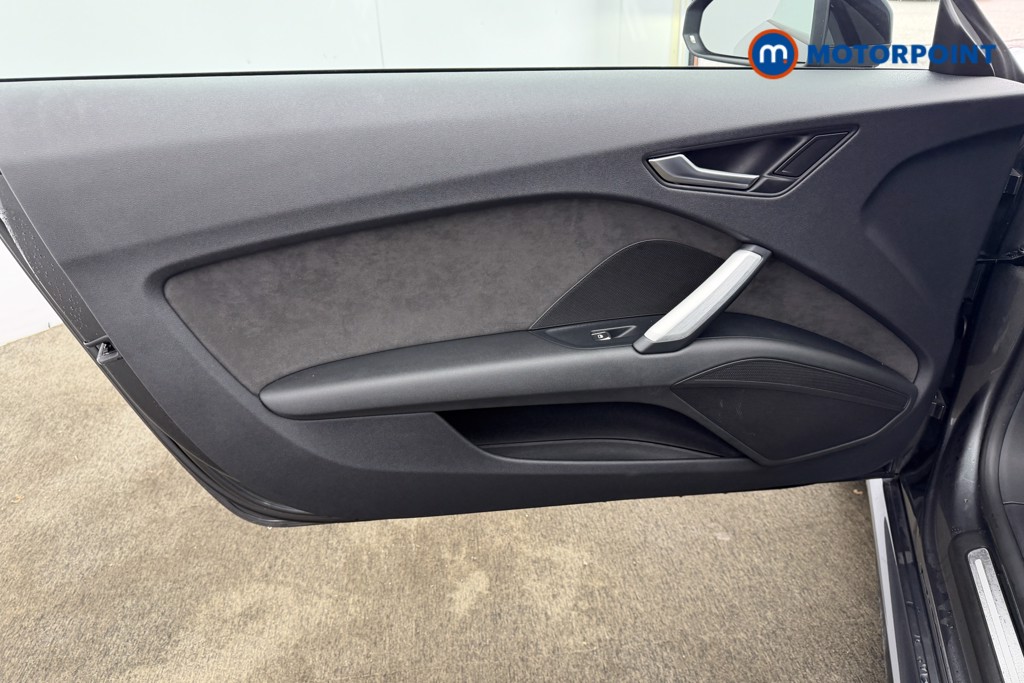 Audi TT Black Edition Automatic Petrol Coupe - Stock Number (1614637) - 42nd supplementary image