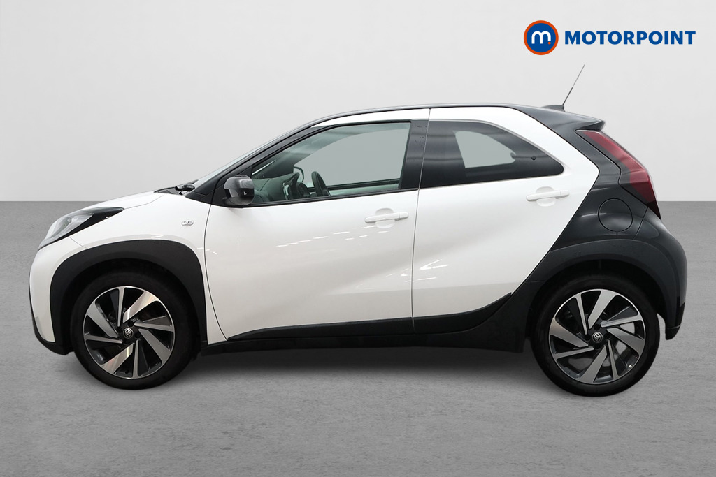 Toyota Aygo X Edge Manual Petrol Hatchback - Stock Number (1614780) - Passenger side