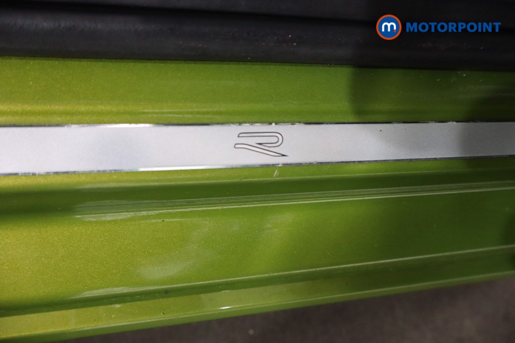 Volkswagen Taigo R-Line Automatic Petrol SUV - Stock Number (1614935) - 25th supplementary image