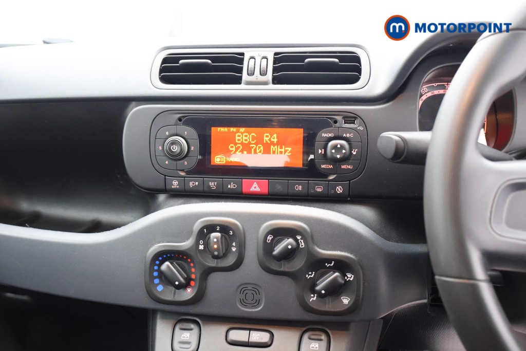 Fiat Panda POP Manual Petrol Hatchback - Stock Number (1615048) - 5th supplementary image