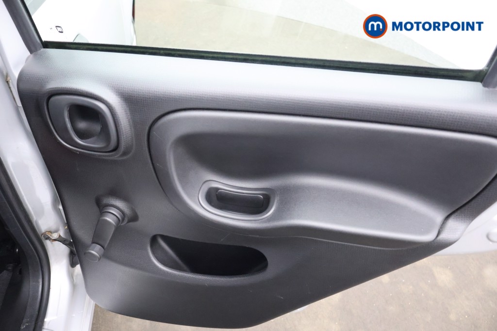 Fiat Panda POP Manual Petrol Hatchback - Stock Number (1615048) - 13th supplementary image
