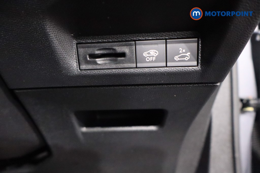 Peugeot 5008 GT Automatic Petrol SUV - Stock Number (1615109) - 19th supplementary image