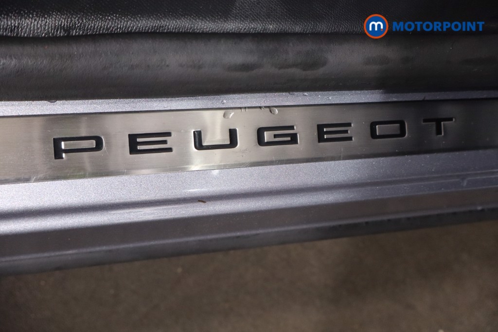 Peugeot 5008 GT Automatic Petrol SUV - Stock Number (1615109) - 23rd supplementary image