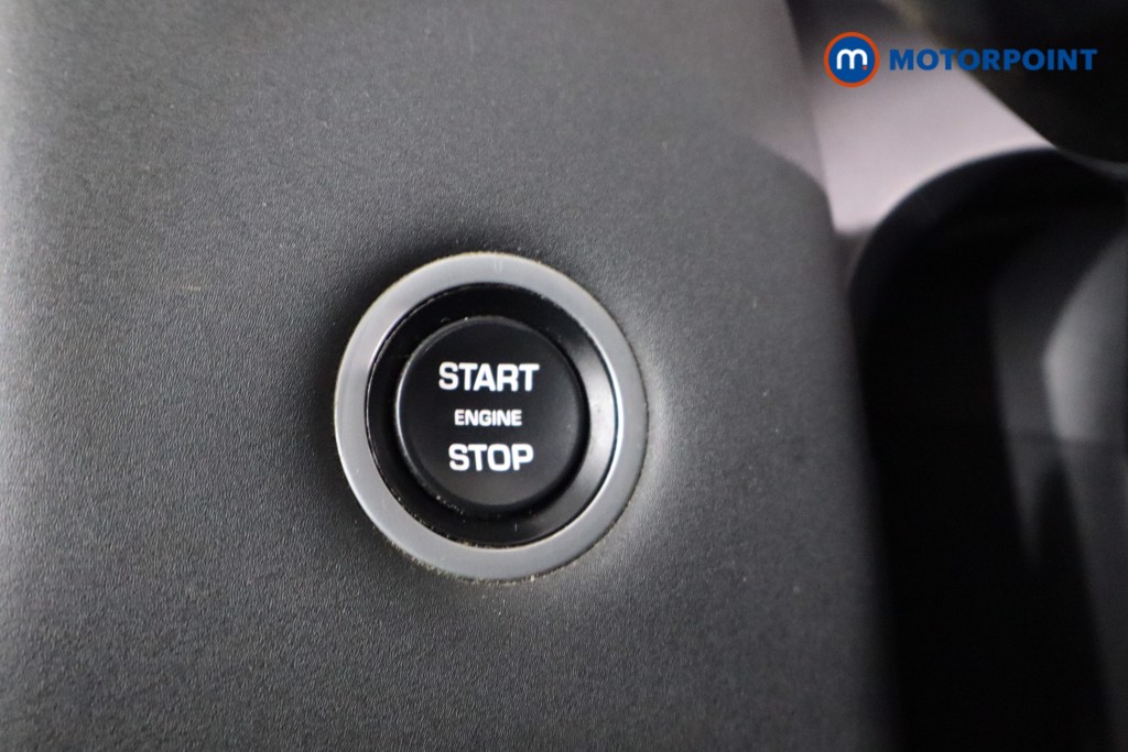 Land Rover Discovery Sport S Automatic Diesel SUV - Stock Number (1615159) - 13th supplementary image