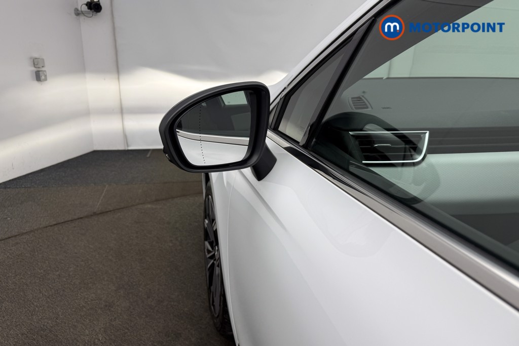 Renault Clio Techno Manual Petrol Hatchback - Stock Number (1615427) - 27th supplementary image