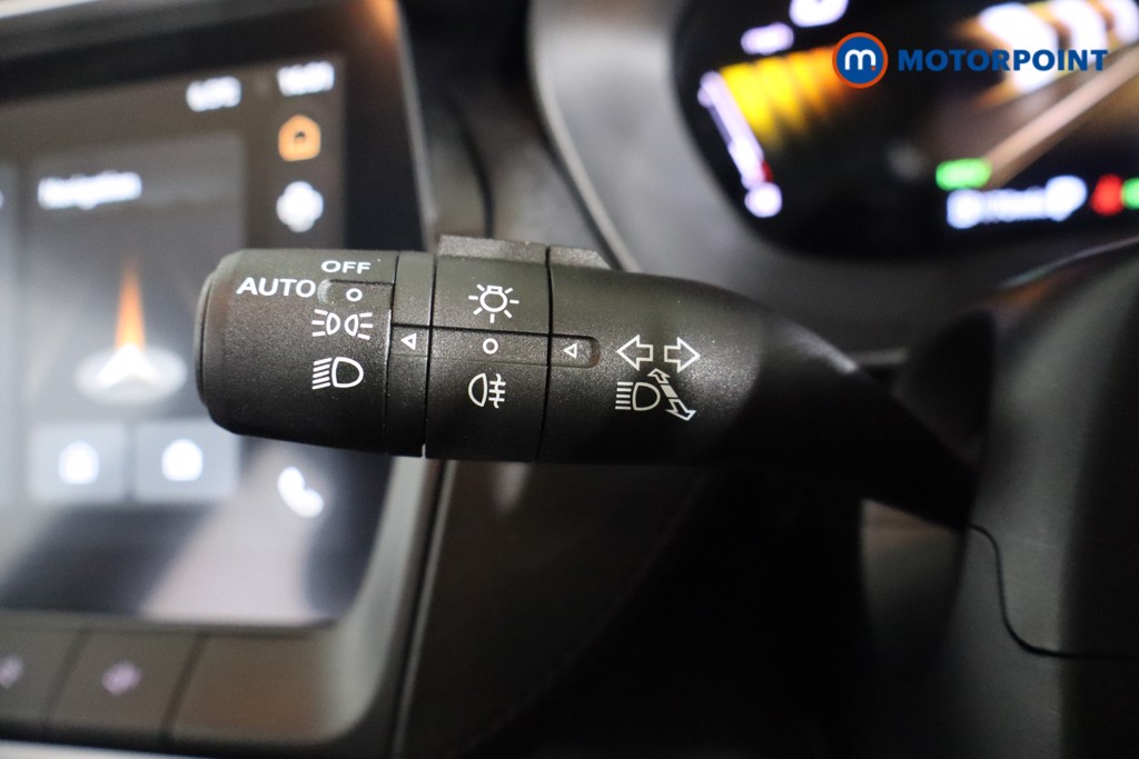 Mg Motor Uk ZS Trophy Automatic Petrol-Electric Hybrid SUV - Stock Number (1615484) - 14th supplementary image